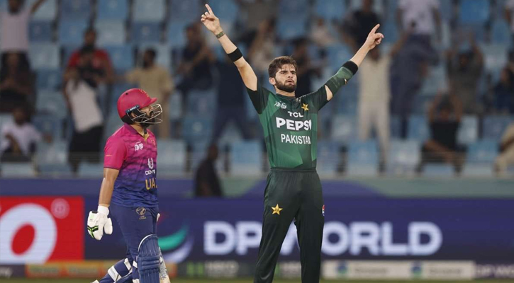 শেষ হাসি হাসল পাকিস্তান শেষ হাসি হাসল পাকিস্তান