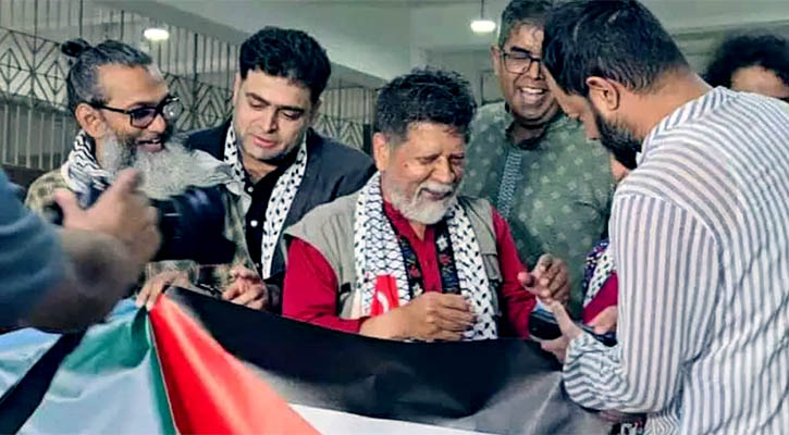 দেশে ফিরলেন আলোকচিত্রী শহিদুল আলম দেশে ফিরলেন আলোকচিত্রী শহিদুল আলম