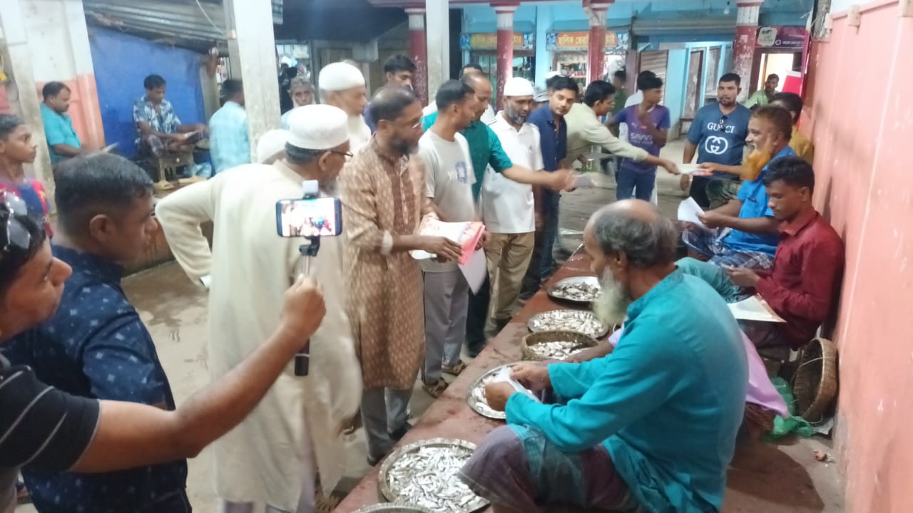 দনারাম, চানপুর ও ডাইকের বাজারে ধানের শীষের পক্ষে ও ৩১ দফার সমর্থনে খান জামালের গনসংযোগ দনারাম, চানপুর ও ডাইকের বাজারে ধানের শীষের পক্ষে ও ৩১ দফার সমর্থনে খান জামালের গনসংযোগ