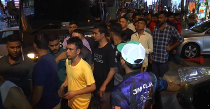 কুয়ালামাপুরে ৩৭৭ বাংলাদেশি আটক