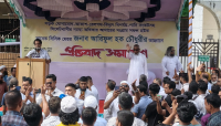 ঢাকা-সিলেট মহাসড়ক সংস্কারের দাবিতে প্রতীকী ধর্মঘটে সিলেট