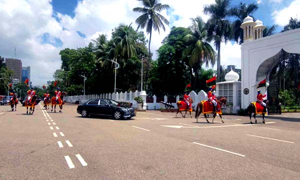 বঙ্গভবনে উঠলেন রাষ্ট্রপতি মির্জা ফখরুল