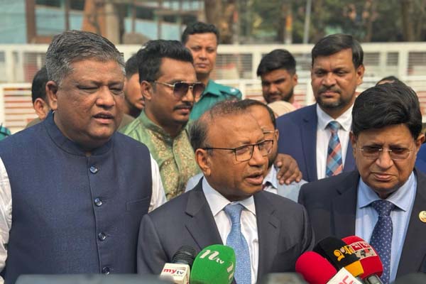 মধ্যখানে স্বাধীনতা বিরোধী সরকার ক্ষমতায় আসায় উন্নয়ন থমকে গিয়েছিলো: স্থানীয় সরকার মন্ত্রী