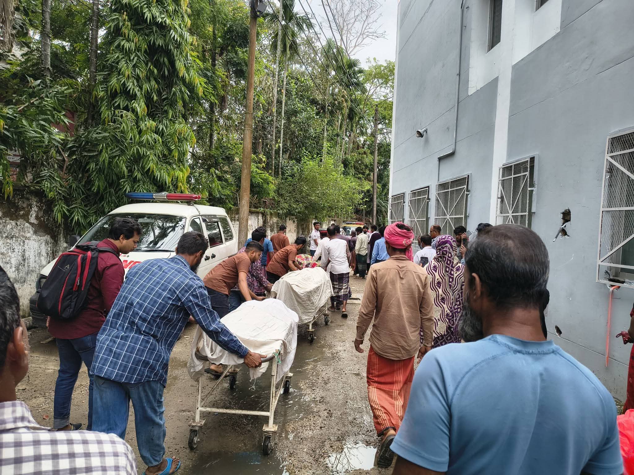 তেলিবাজারে ট্রাক-পিকআপ সংঘর্ষে ৮ জন নিহত