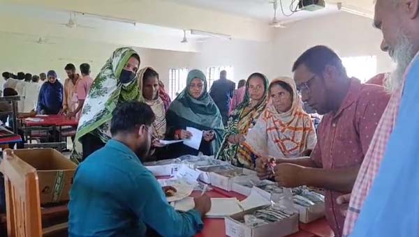 দোয়ারাবাজারে বিনামূল্যে চক্ষু চিকিৎসা, ছানি অপারেশনের জন্য বাছাই ৭০ জন