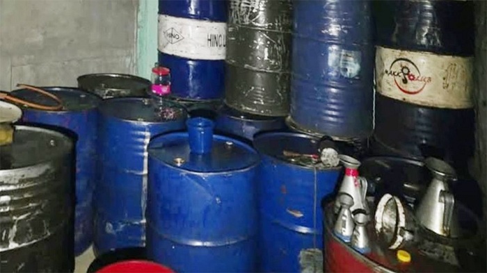 কমলগঞ্জে অবৈধ মজুত: ১৬০০ লিটার ডিজেল জব্দ, মালিক পলাতক