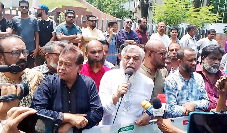 সিলেটের জনগণ  রাস্তায় নেমে গেলে পরিণতি হবে ভয়াবহ : নাসিম হোসাইন