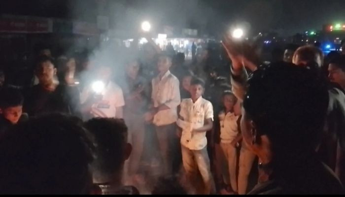 হবিগঞ্জে বিএনপির নেতা আটকের প্রতিবাদে ঢাকা-সিলেট মহাসড়ক অবরোধ