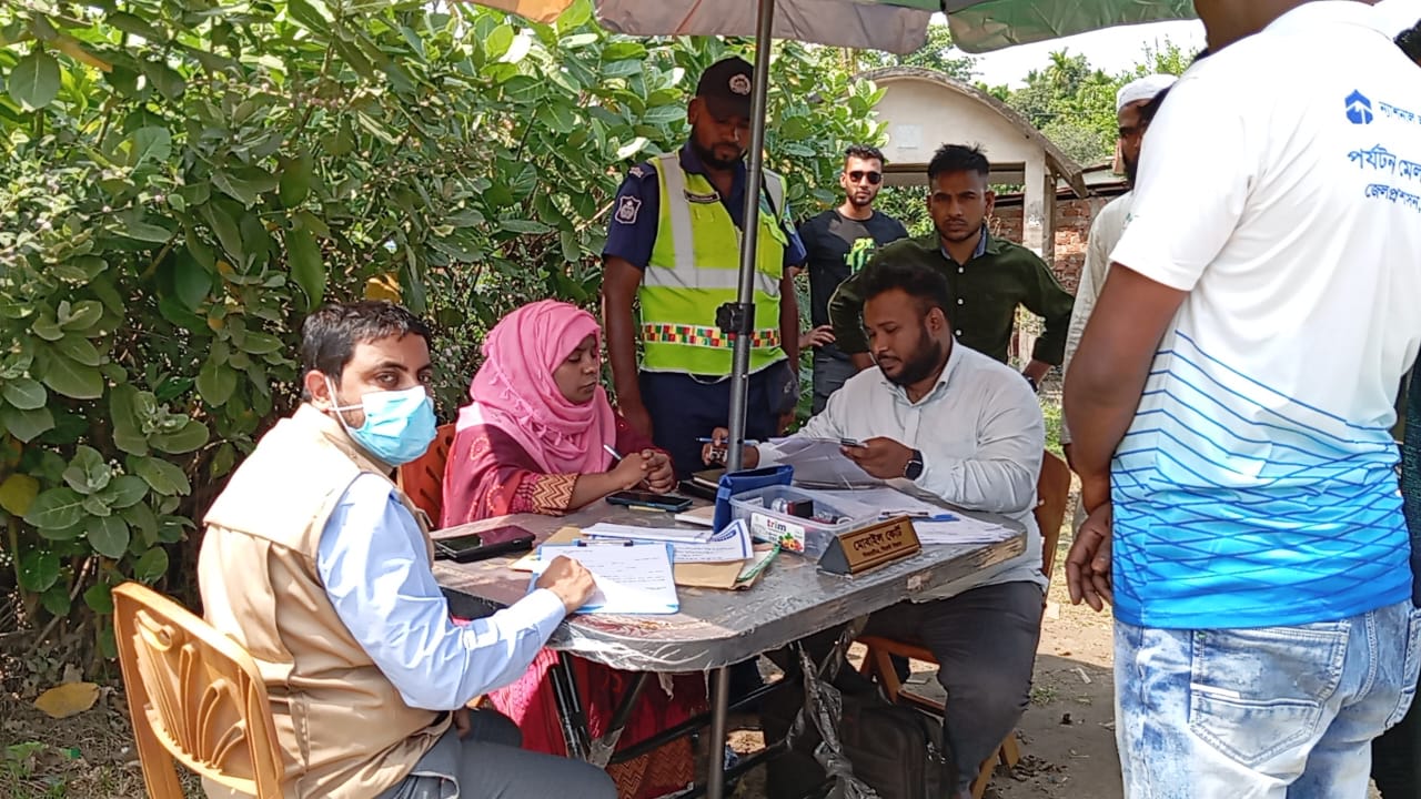ওসমানীনগরে বিআরটিএ&rsquo;র অভিযান, ৮ চালককে জরিমানা
