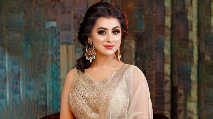 ইত্যাদির ঈদ আয়োজনে গান গাইবেন বুবলী