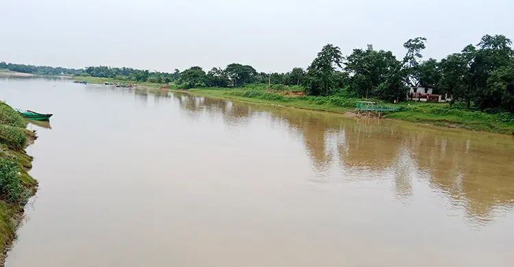 মৌলভীবাজারে নদ-নদীর পানি বাড়ছে, বন্যার শঙ্কা