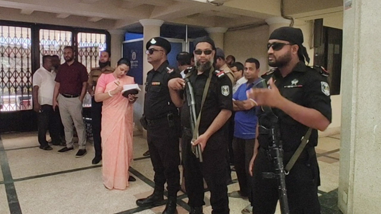 ট্রেনে এনআইডি যাচাই শুরু, তবুও সক্রিয় টিকিট কালোবাজারি সিন্ডিকেট