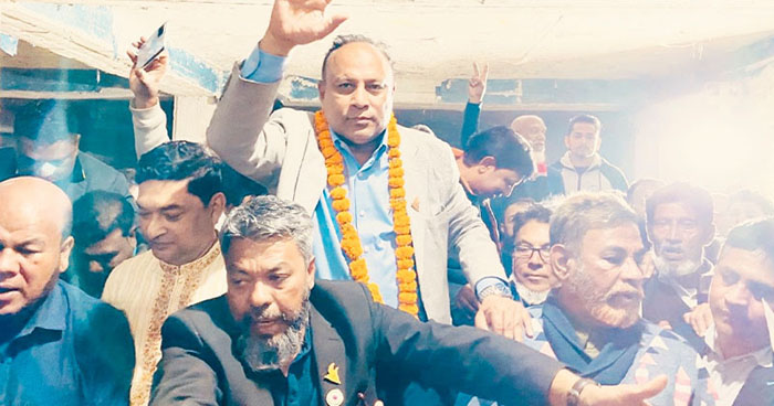 সাধারণ জনতার ভালোবাসায় সিক্ত এমপি এমরান চৌধুরী