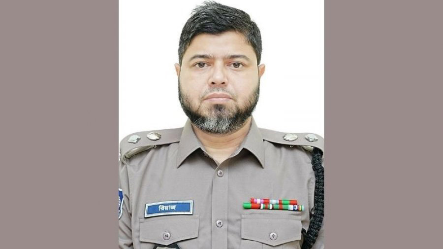 &lsquo;আড়াই কোটি টাকা চুক্তিতে&rsquo; মাত্র ৭ দিনের এসপি