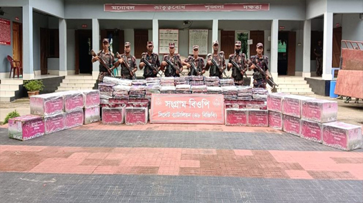 সিলেট সীমান্তে সোয়া কোটি টাকার চোরাই পণ্য আটক