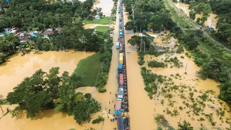 যে কারণে ফেনী-কুমিল্লা-নোয়াখালীতে বন্যার এই আগ্রাসী রূপ