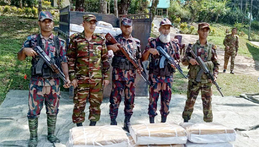 সিলেট ভারতীয় গরুর মাংস ও চিনি  আটক 