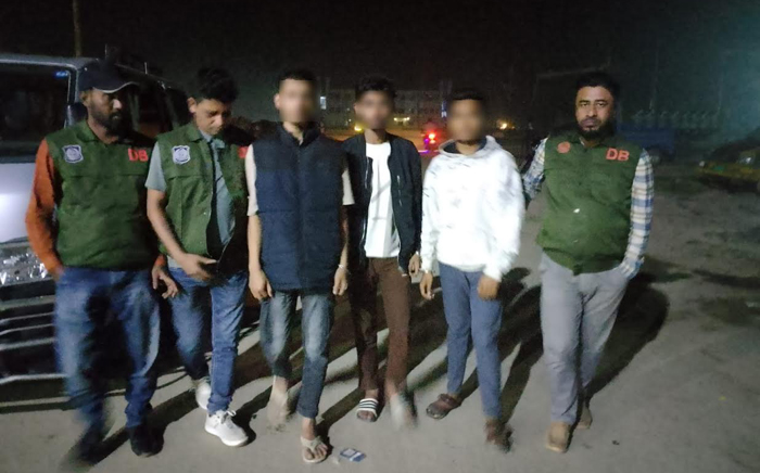 জকিগঞ্জে প্রবাসী শফি হত্যার রহস্য উন্মোচন, ডিবির জালে ৩