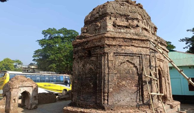 প্রাচীন স্থাপনায় নান্দনিকতার ছোঁয়া