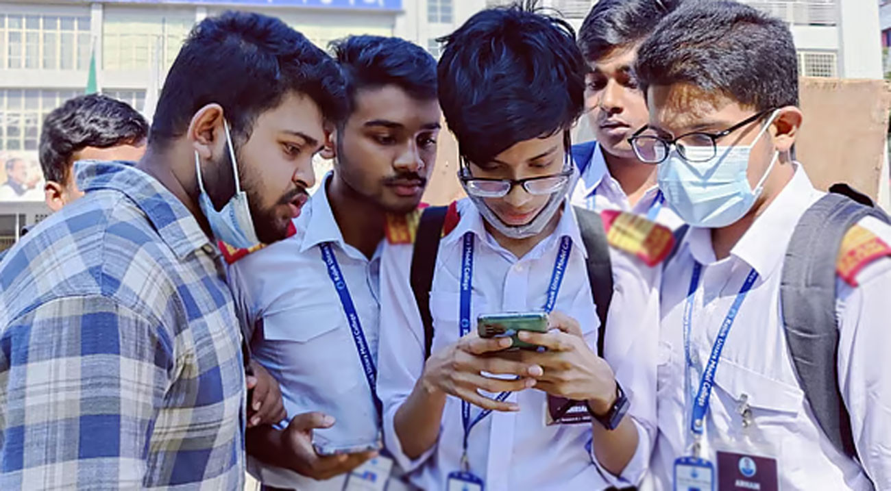 আজ প্রকাশ হচ্ছে এসএসসি ও সমমানের পরীক্ষার ফল