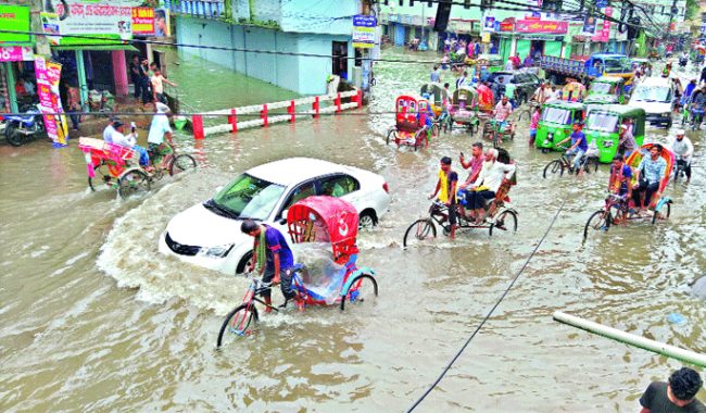 বর্ষার আগেই জলাবদ্ধতা নিয়ে উদ্বেগে নগরবাসী