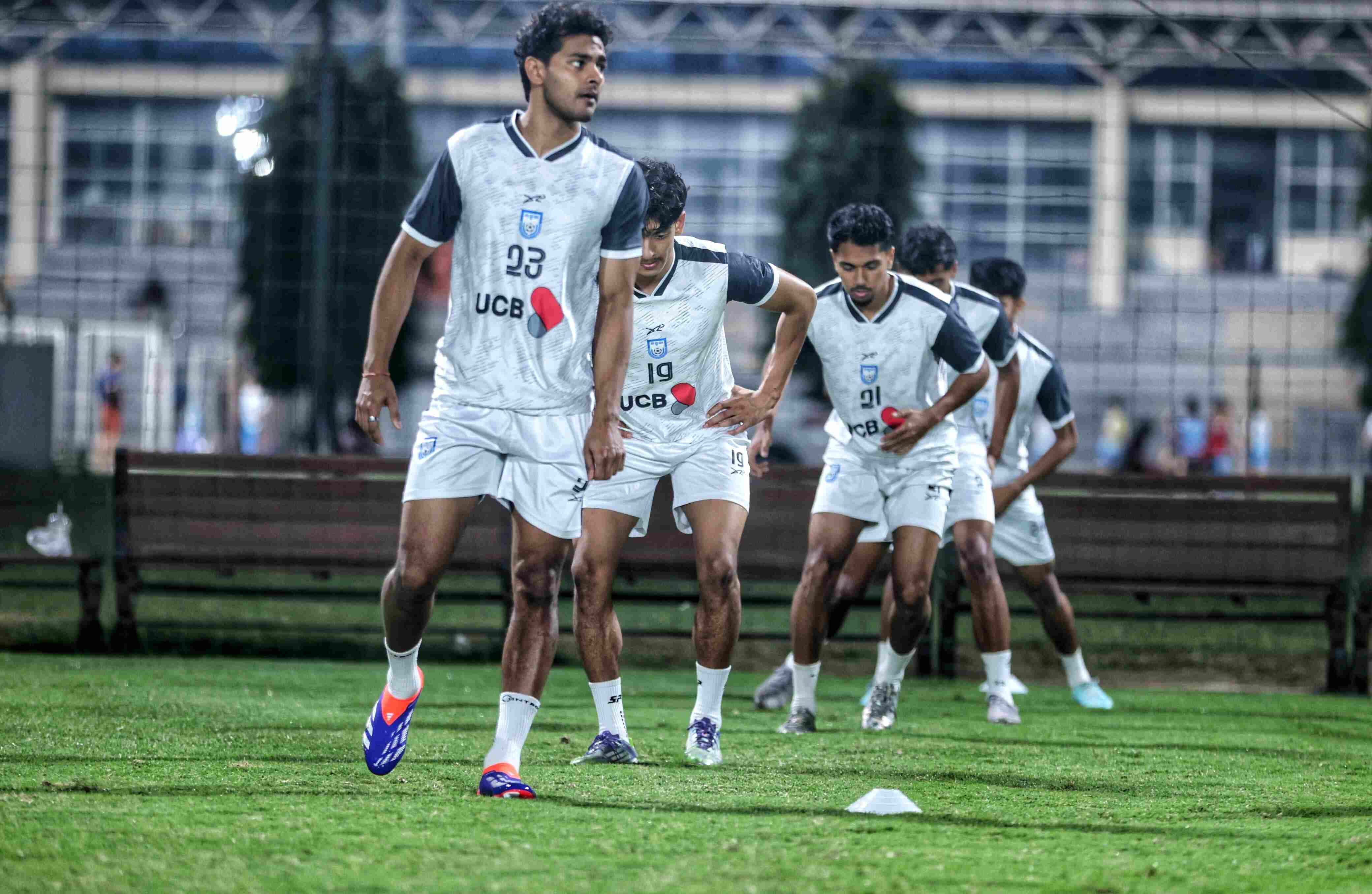 ভিয়েতনামে বাংলাদেশের প্রথম সেশন