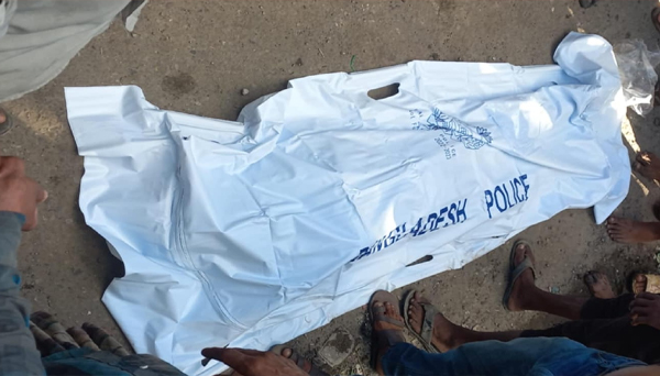 বাহুবলে বাস চাপায় স্কুল ছাত্রের মৃত্যু: মহাসড়ক অবরোধ