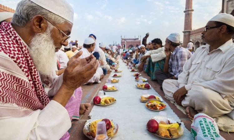 ইফতার সামনে রেখে যে দোয়াগুলো পড়তে পারেন