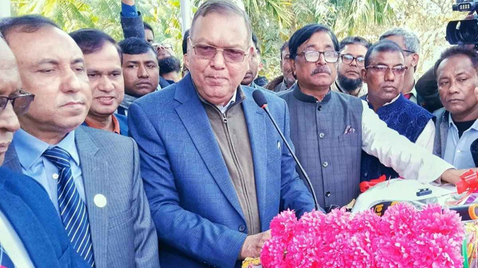 আমরা দ্রুতই সিন্ডিকেট ভেঙ্গে দেবো ইনশাল্লাহ : কৃষিমন্ত্রী