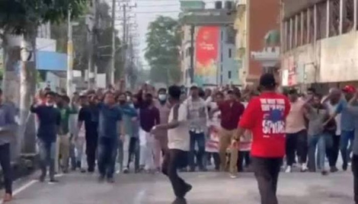 সিলেটে আওয়ামী লীগের কার্যক্রম ঠেকাতে সতর্ক অবস্থানে পুলিশ