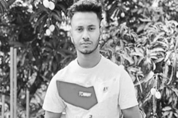 মৌলভীবাজার ট্রাক চাপায় যুবকের মৃত্যু