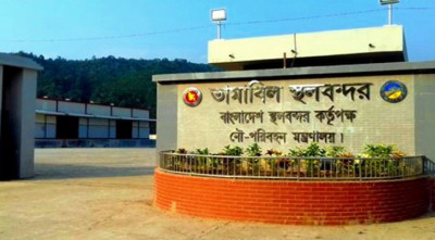 তামাবিল স্থলবন্দর দিয়ে ১৭ দিন থেকে বন্ধ আমদানি