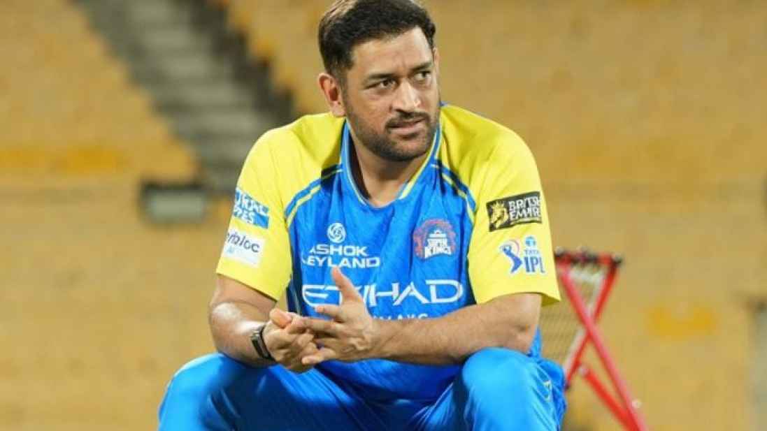 আইপিএলে ধোনিকে পাওয়া নিয়ে শঙ্কা