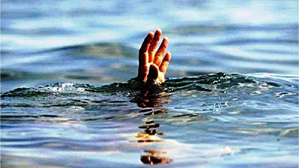 কাজিটুলায় পুকুরের পানিতে পড়ে নারীর মৃত্যু