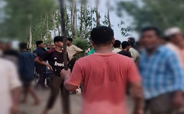 সালিশে ভিডিও ধারণকে কেন্দ্র করে সংঘর্ষ, আহত ৪০