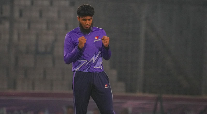 বিগ ব্যাশ থেকে অদম্য কাপ, অনন্য রিশাদ