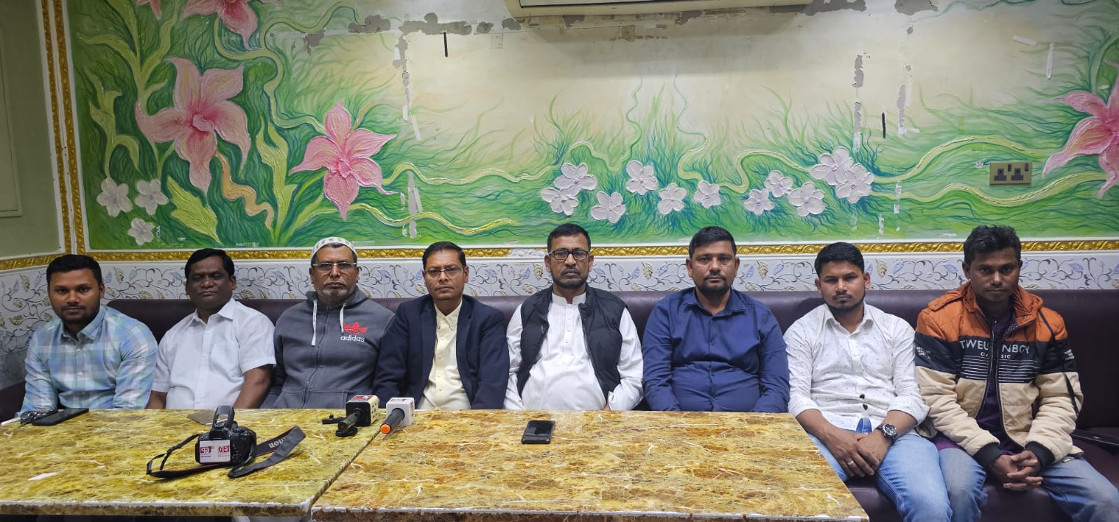 আমিরাতে মিথ্যা অপপ্রচারের বিরুদ্ধে প্রতিবাদ সভা
