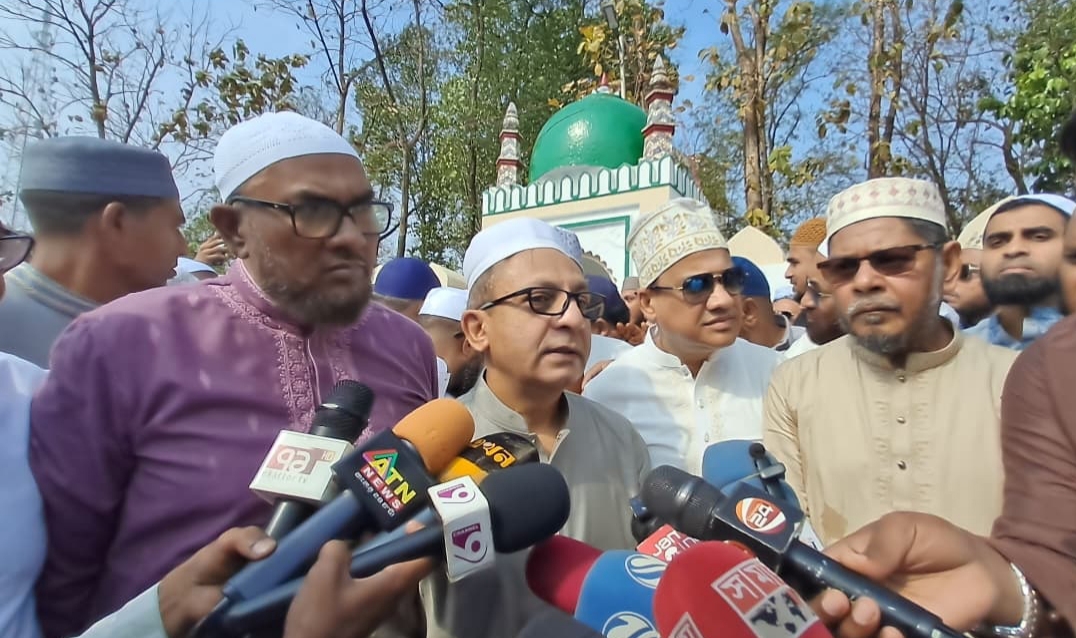 মানুষের প্রত্যাশা পূরণে সরকার কাজ করছে : বাণিজ্যমন্ত্রী