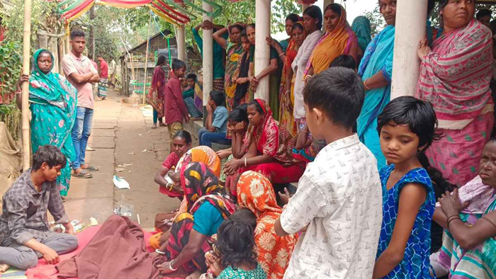 বিয়ে বাড়িতে বিদ্যুৎস্পৃষ্ট হয়ে প্রাণ গেল শিশুর