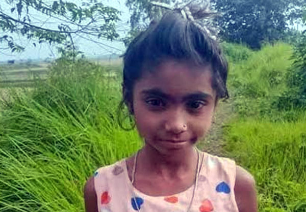 সরিষাক্ষেতে মিলল শিশুর গামছা প্যাঁচানো লাশ