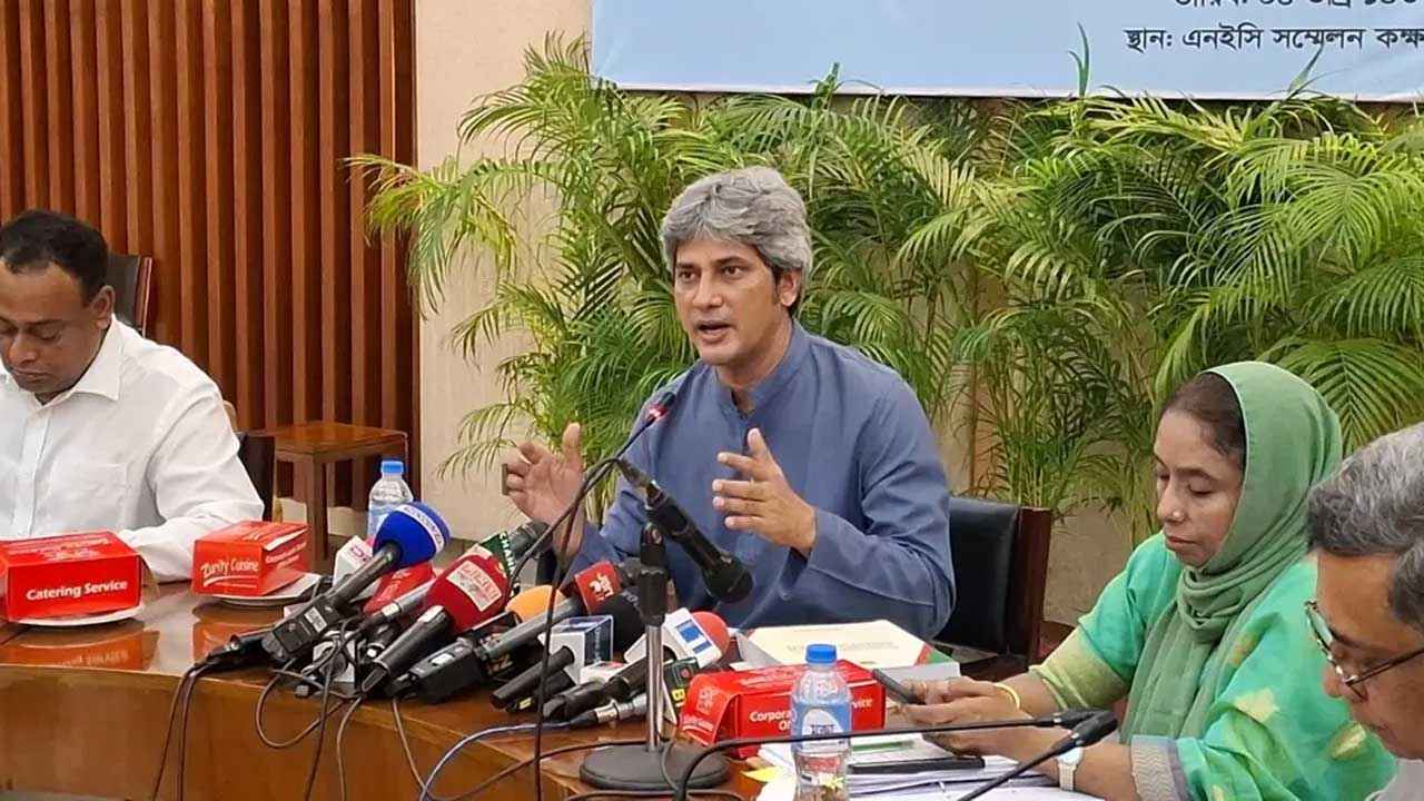 &lsquo;গ্যাস-বিদ্যুৎ সংকট সাময়িক, সরকার নানাভাবে সমাধানের চেষ্টা করছে&rsquo;