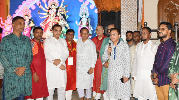 সিলেটের বিভিন্ন পূজা মণ্ডপ পরিদর্শনে খন্দকার মুক্তাদির