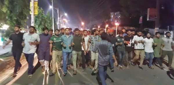 শাবিপ্রবিতে ছাত্রলীগ নিষিদ্ধ ও রাষ্ট্রপতির অপসারণ দাবি