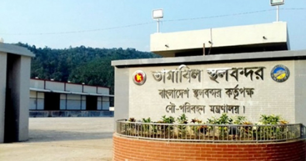 তামাবিল স্থলবন্দরে দুদকের অভিযান, প্রতি মাসে তিন কোটি টাকা রাজস্ব ফাঁকি
