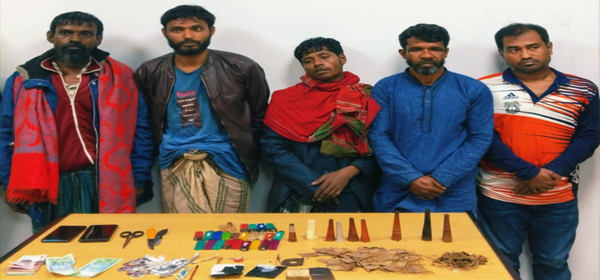 মাধবপুরে যৌথবাহিনী অভিযানে পাঁচ মাদক ব্যবসায়ী গ্রেপ্তার