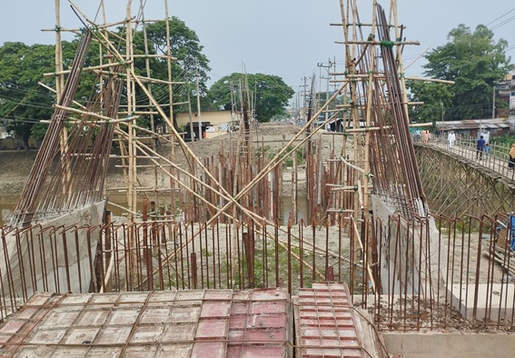 কবে শেষ হবে আর্চ সেতুর কাজ ?