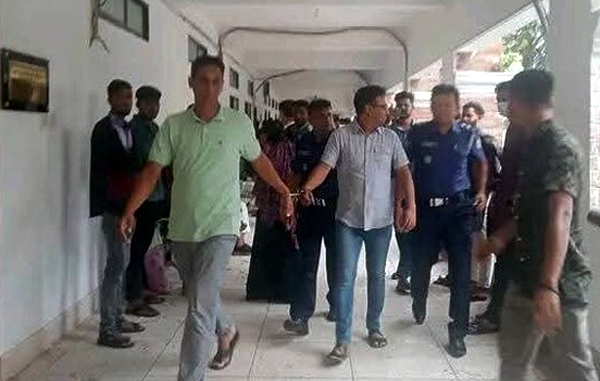 আত্মসমর্পণ করে কারাগারে ২৬ আ.লীগ নেতাকর্মী