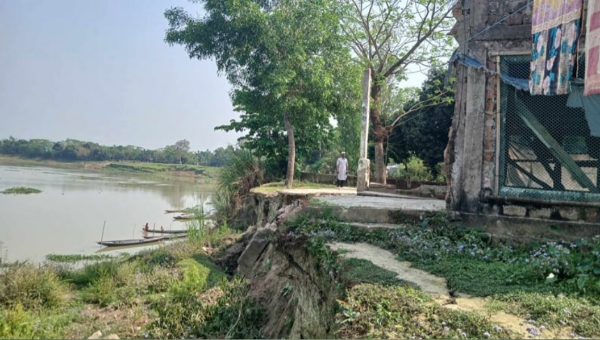 কুশিয়ারার ভাঙ্গনে বিলীন কালারবাজার