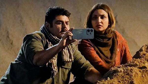 দুর্নীতির বিরুদ্ধে সাংবাদিকতার লড়াই, নেটফ্লিক্সে ‘রিপোর্টিং লাইভ’