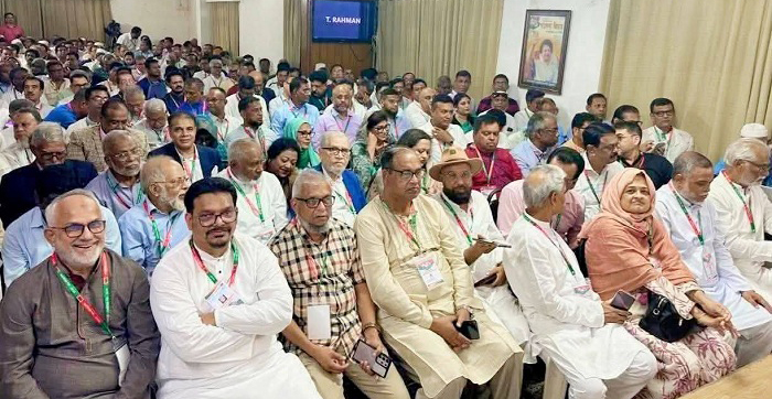 তারেক রহমানের বক্তব্যে  আবেগাপ্লুত মনোনয়ন প্রত্যাশীরা